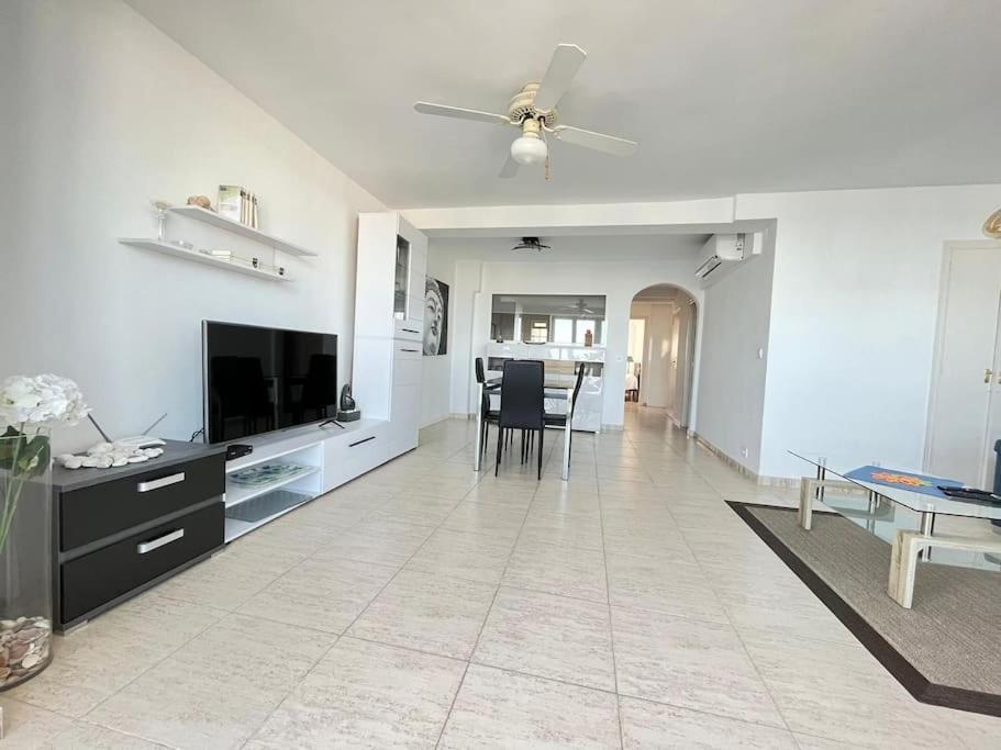 Apartamento Centrico Con Vistas Espectaculares Denia Bagian luar foto