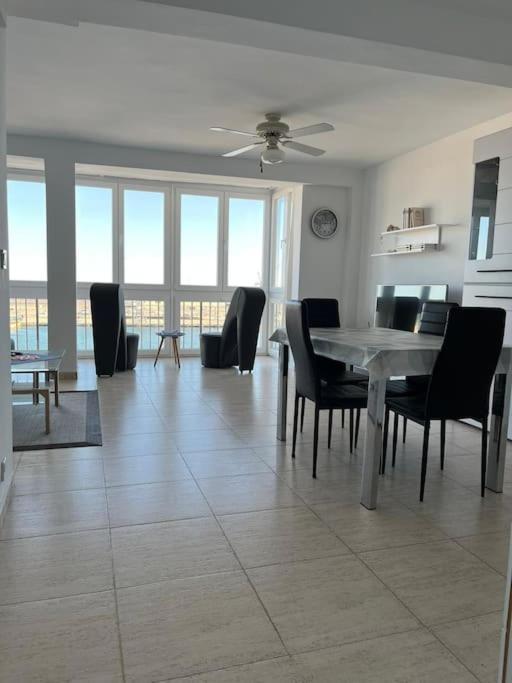 Apartamento Centrico Con Vistas Espectaculares Denia Bagian luar foto